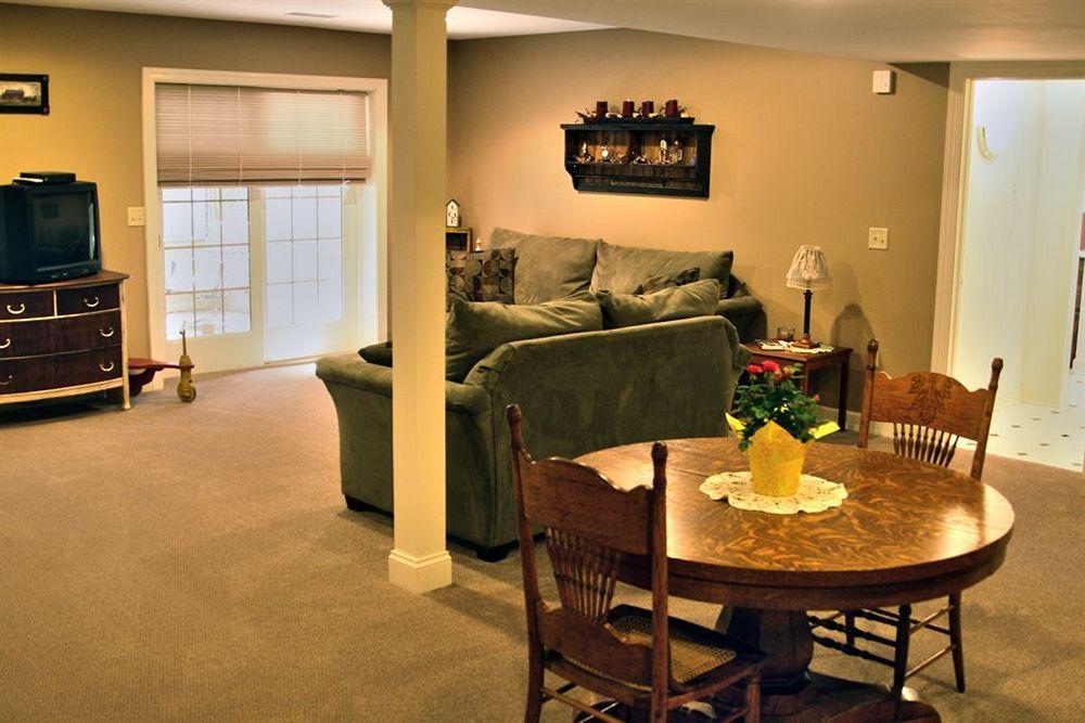 Hammer Creek Hideaway B&B リティッツ エクステリア 写真
