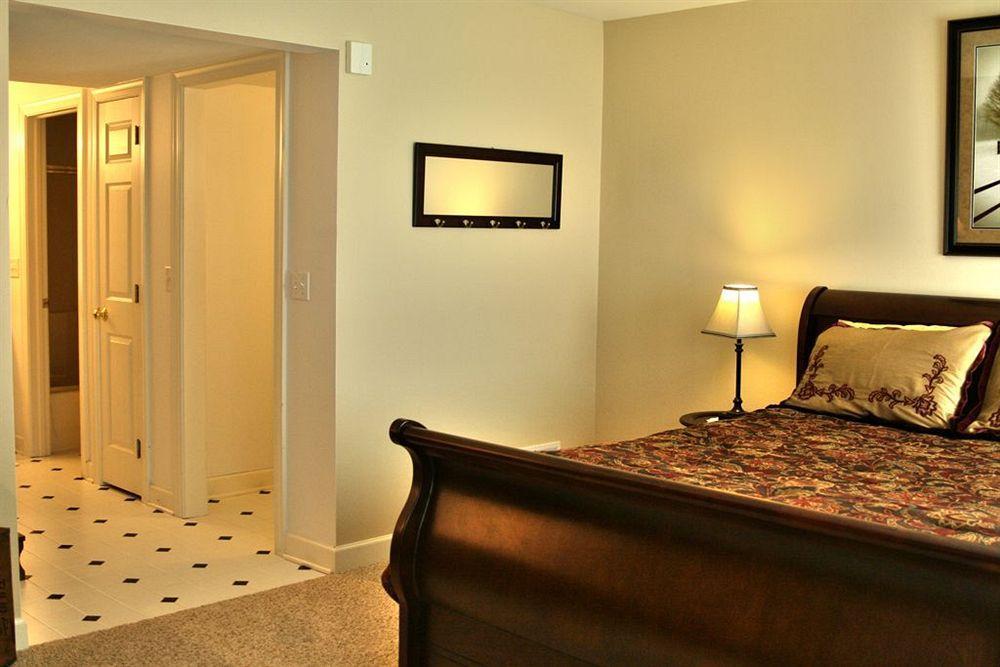 Hammer Creek Hideaway B&B リティッツ エクステリア 写真