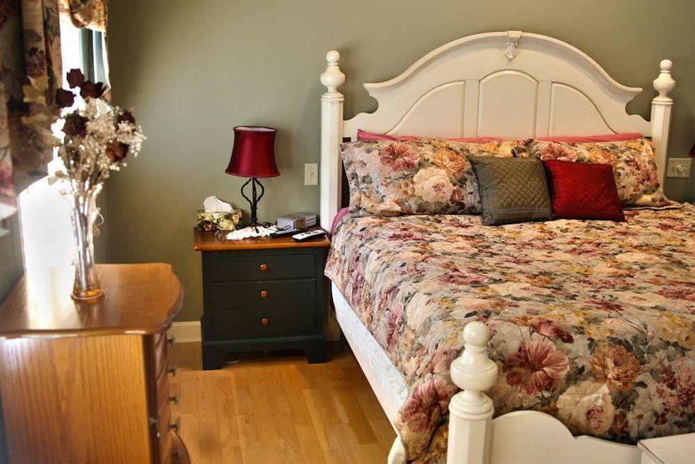 Hammer Creek Hideaway B&B リティッツ エクステリア 写真